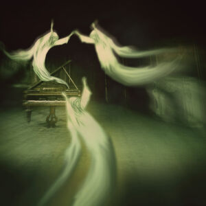 Geister um ein Piano